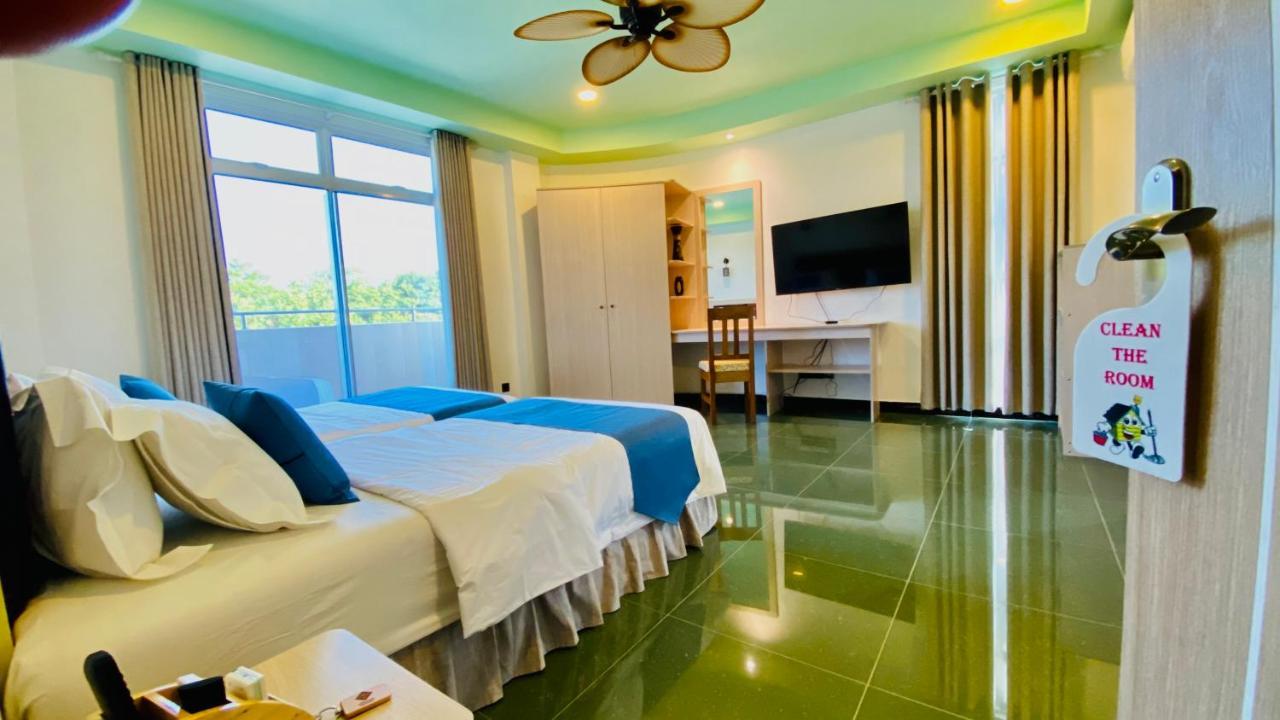 Alimas Holiday Retreat Maldives Felidhoo Esterno foto